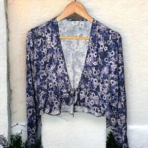 NWT  SUNDAY BEST PURPLE FLORAL TIE TOP M